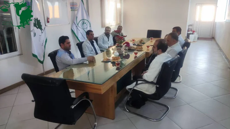 بازدید مدیر کل حراست سازمان اقتصادی کوثر از مجتمع کشت و صنعت اشراق