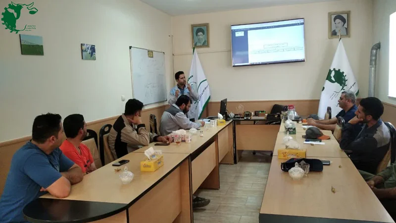 جلسه بازنگری چارت سازمانی با حضور مدیرعامل